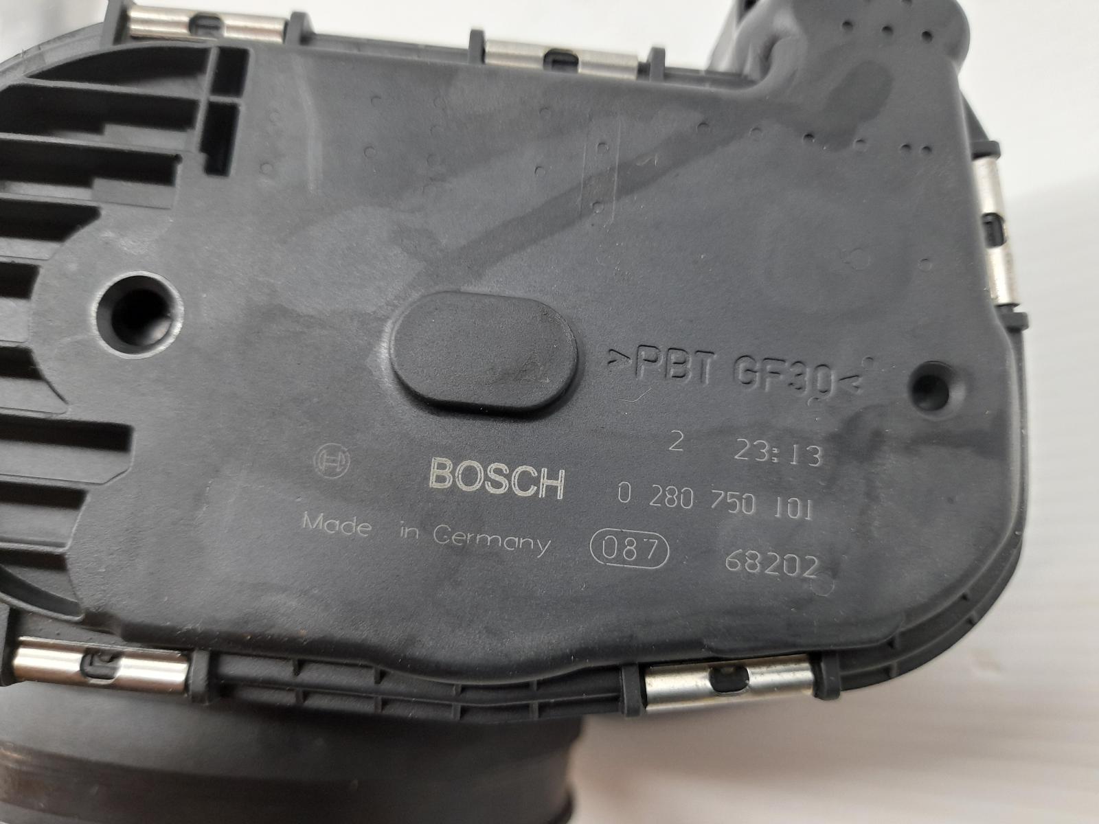 View Auto part Throttle Body Maserati Quattroporte 2006