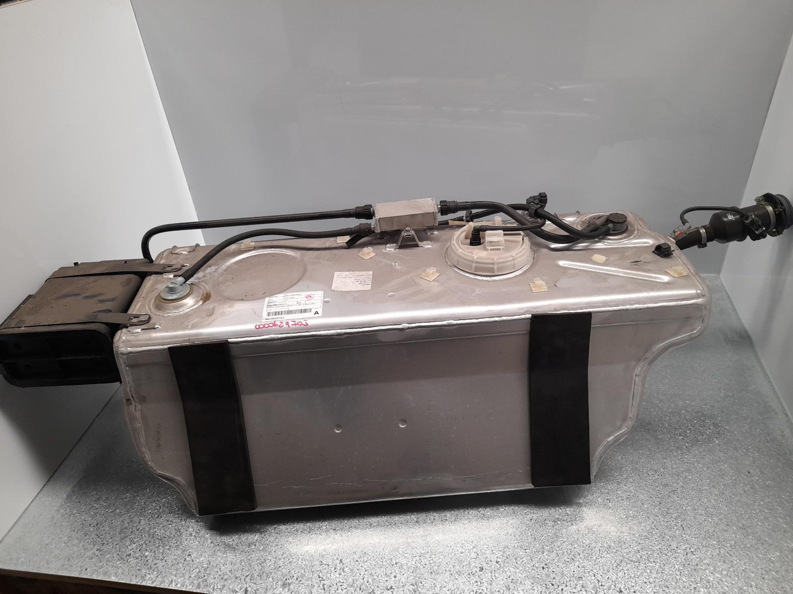 2006 Maserati Quattroporte Fuel Tank View Auto part Fuel Tank Maserati Quattroporte 2006