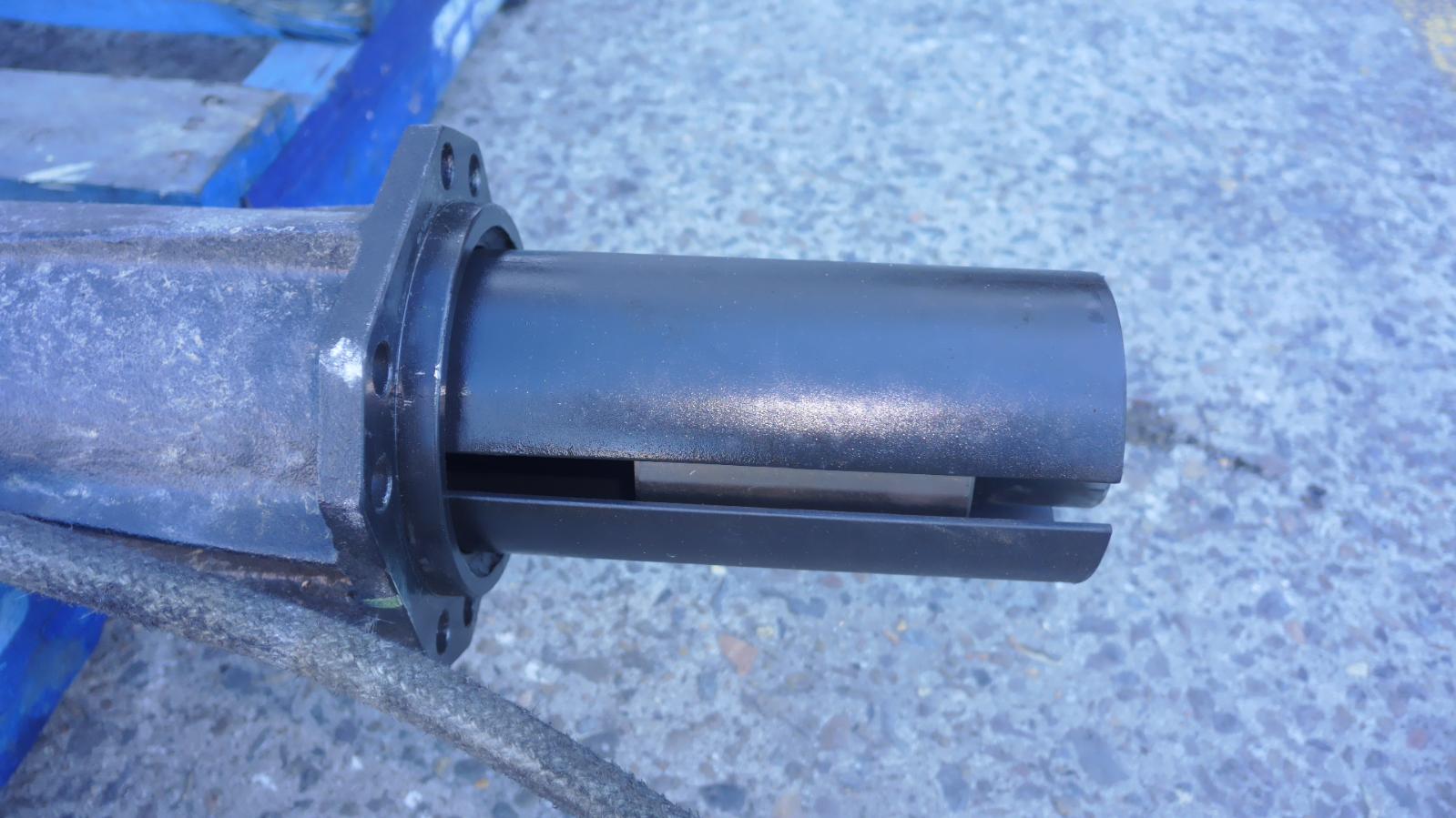 2004 Maserati 4200gt Rear Drive Shaft View Auto part Rear Drive Shaft Maserati 4200gt 2004