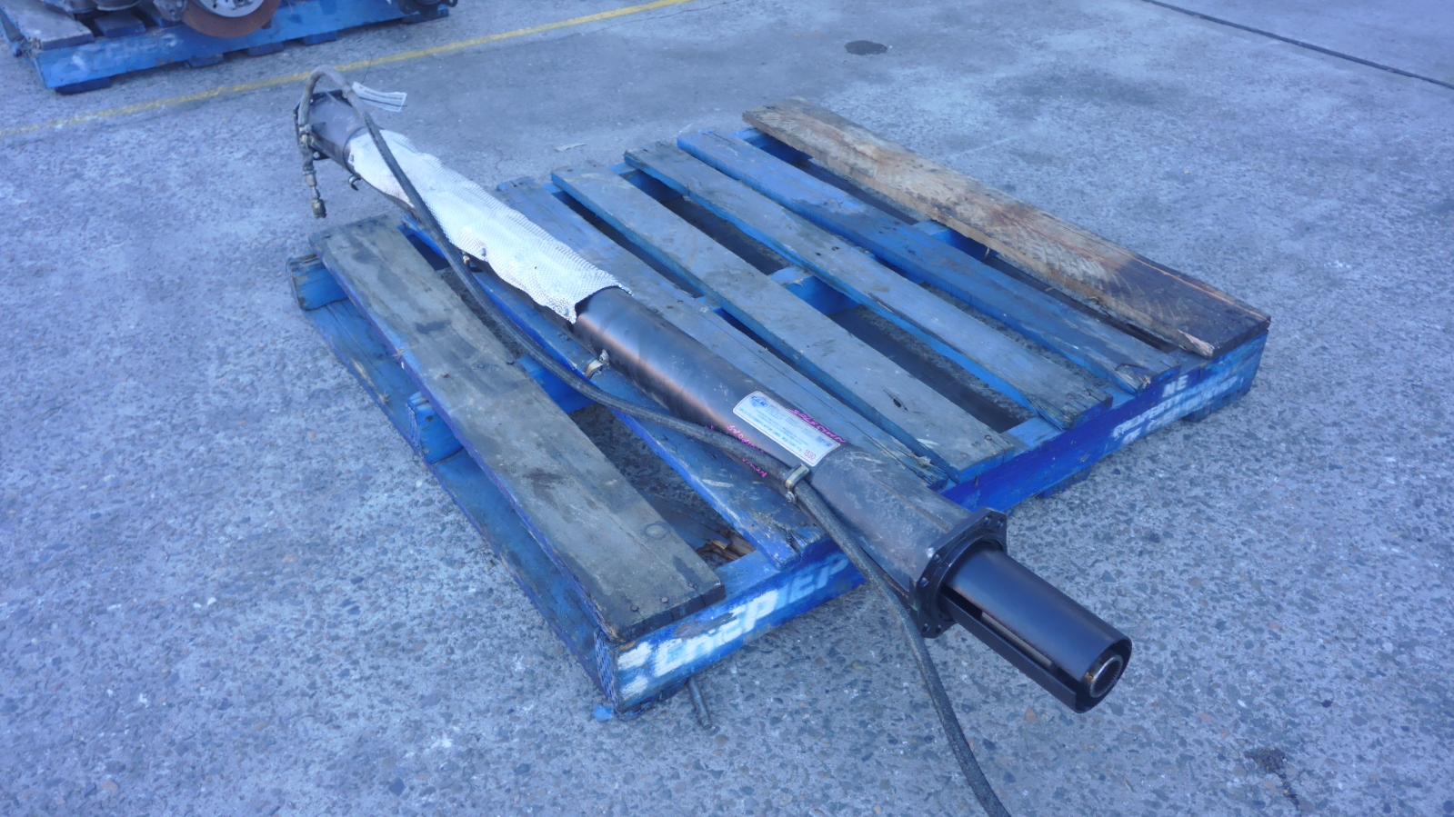 2004 Maserati 4200gt Rear Drive Shaft View Auto part Rear Drive Shaft Maserati 4200gt 2004