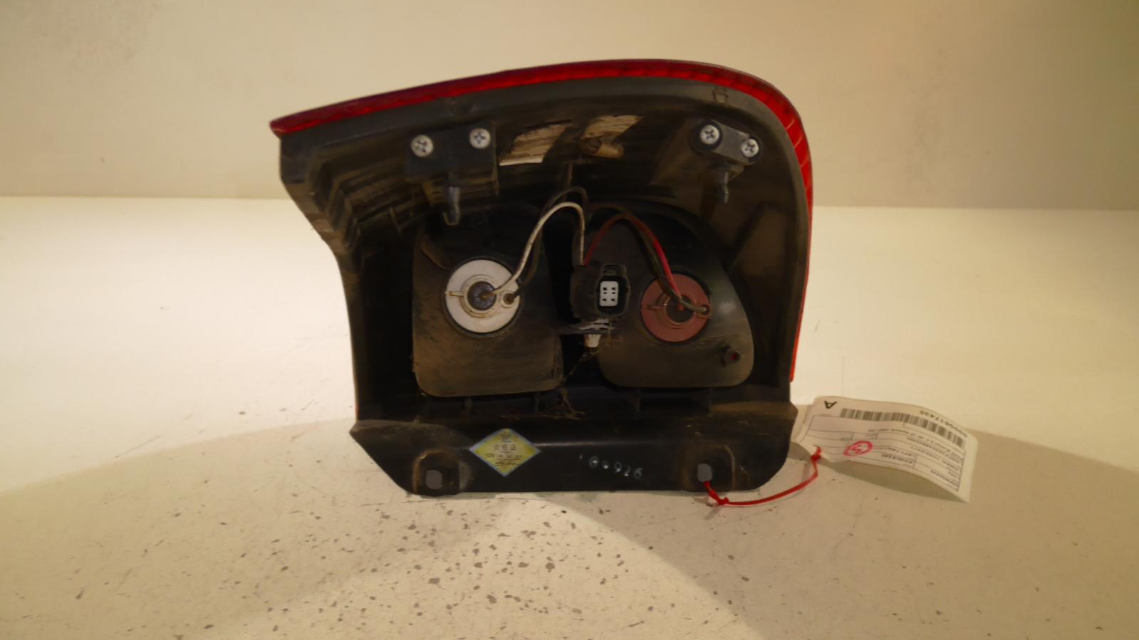2011 Great Wall X200/x240 Left Taillight View Auto part Left Taillight Great Wall X200/x240 2011
