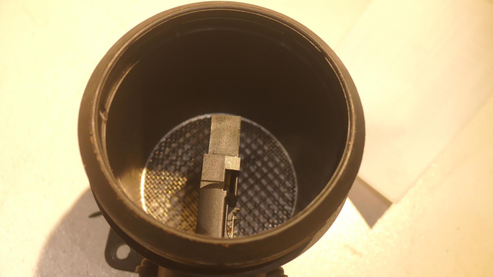 View Auto part Air Flow Meter Bentley Continental 2007