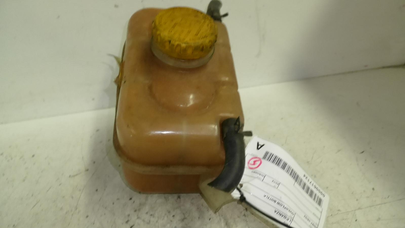 View Auto part Overflow Bottle Daewoo Leganza 2002