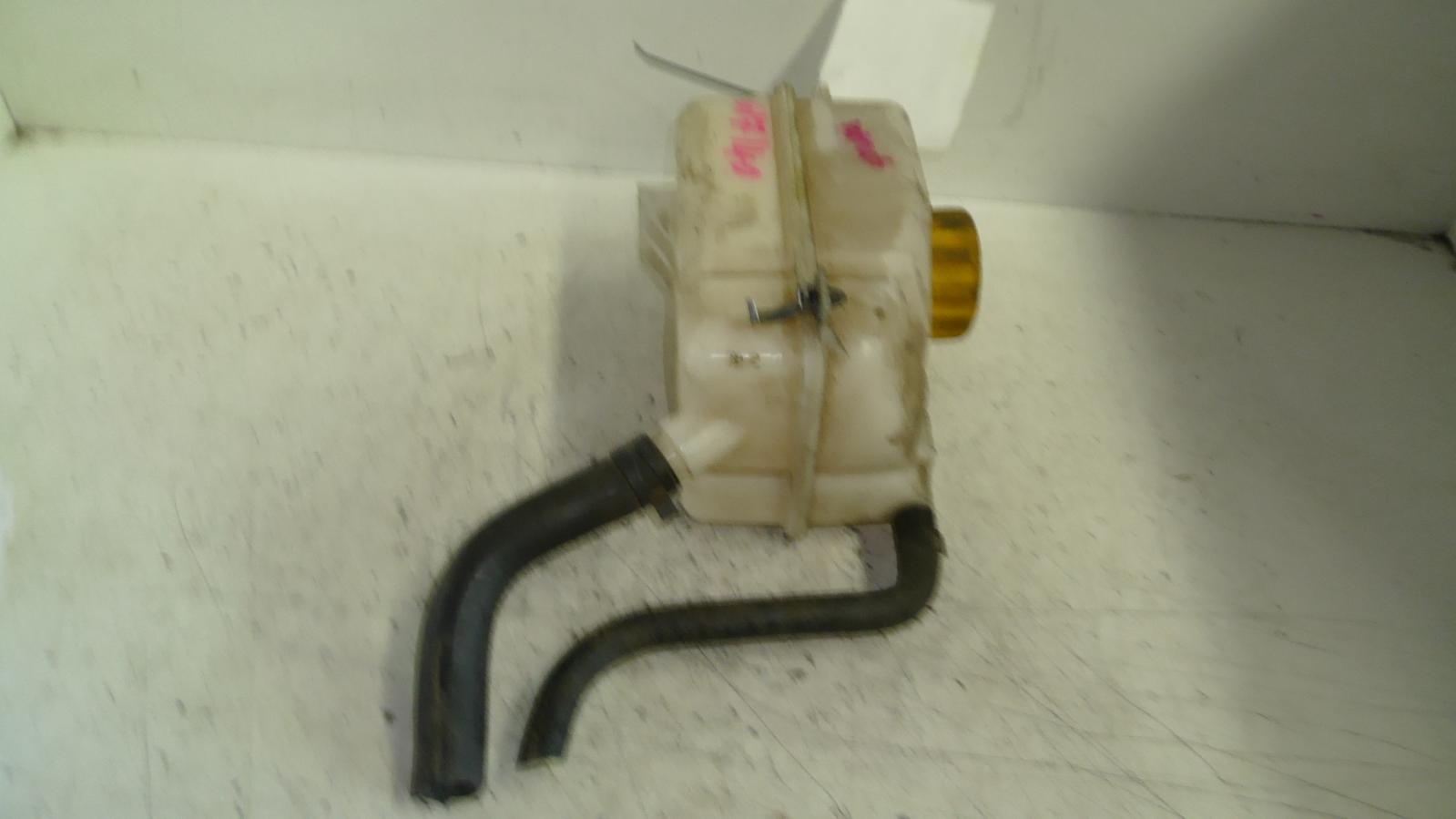 View Auto part Overflow Bottle Daewoo Kalos 2004