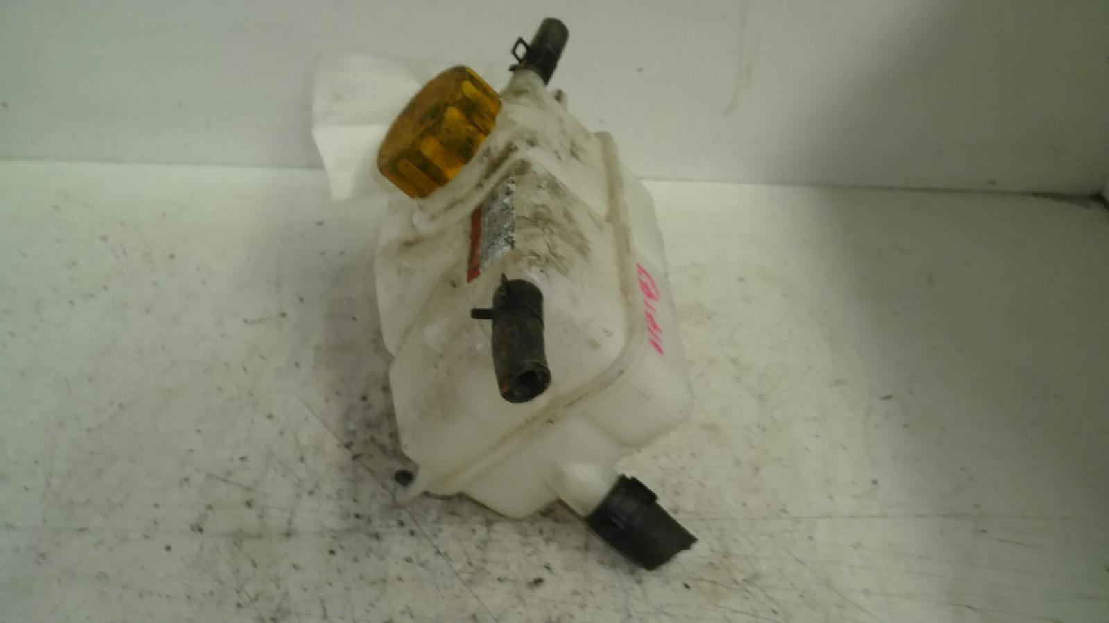View Auto part Overflow Bottle Daewoo Kalos 2004