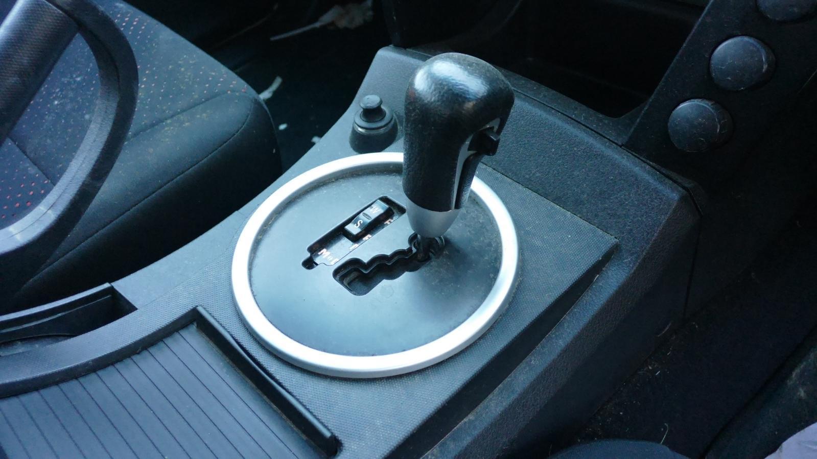 View Auto part Gear Stick/Shifter Ssangyong Actyon 2009
