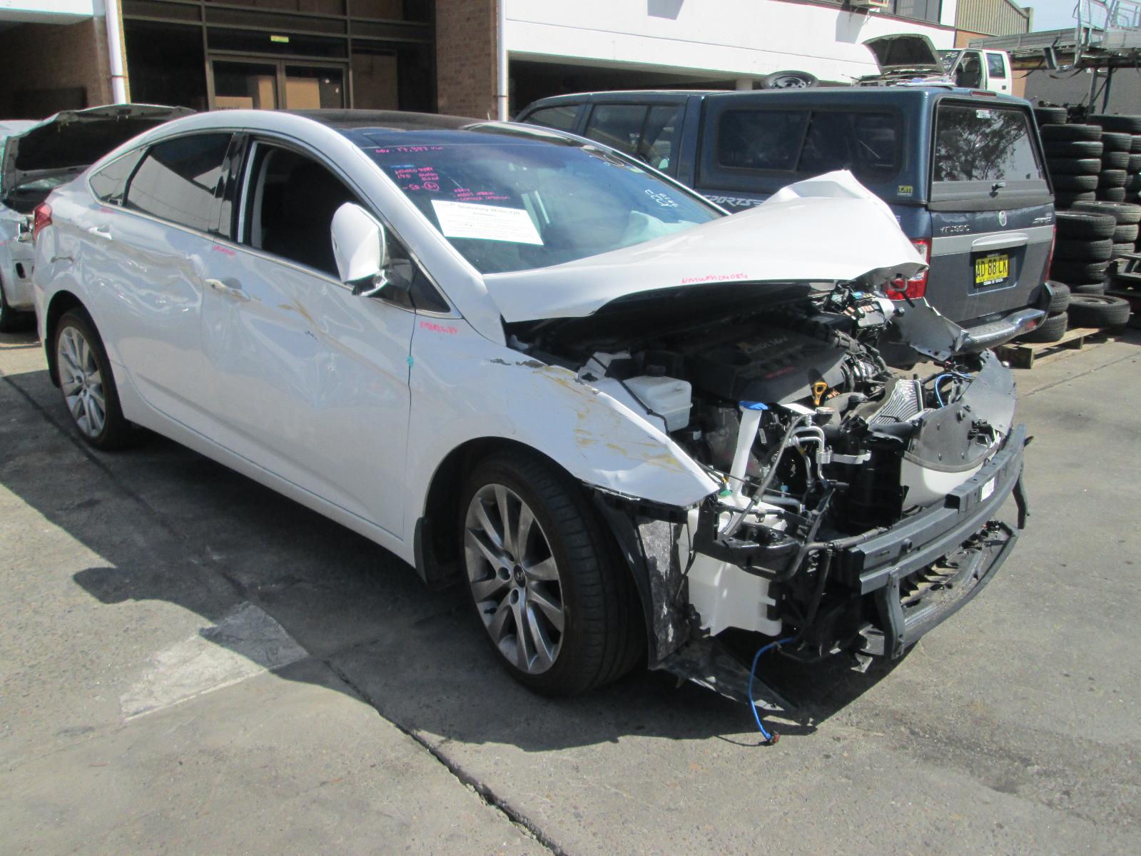 View Auto part Left Taillight Hyundai I40 2012