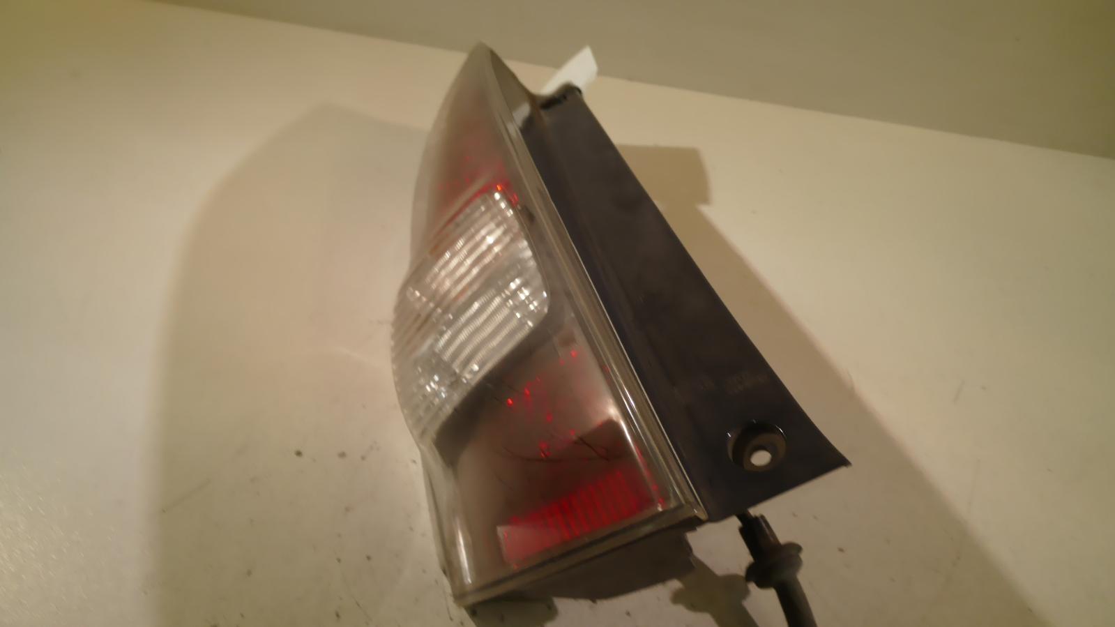 2006 Daihatsu Sirion Left Taillight View Auto part Left Taillight Daihatsu Sirion 2006