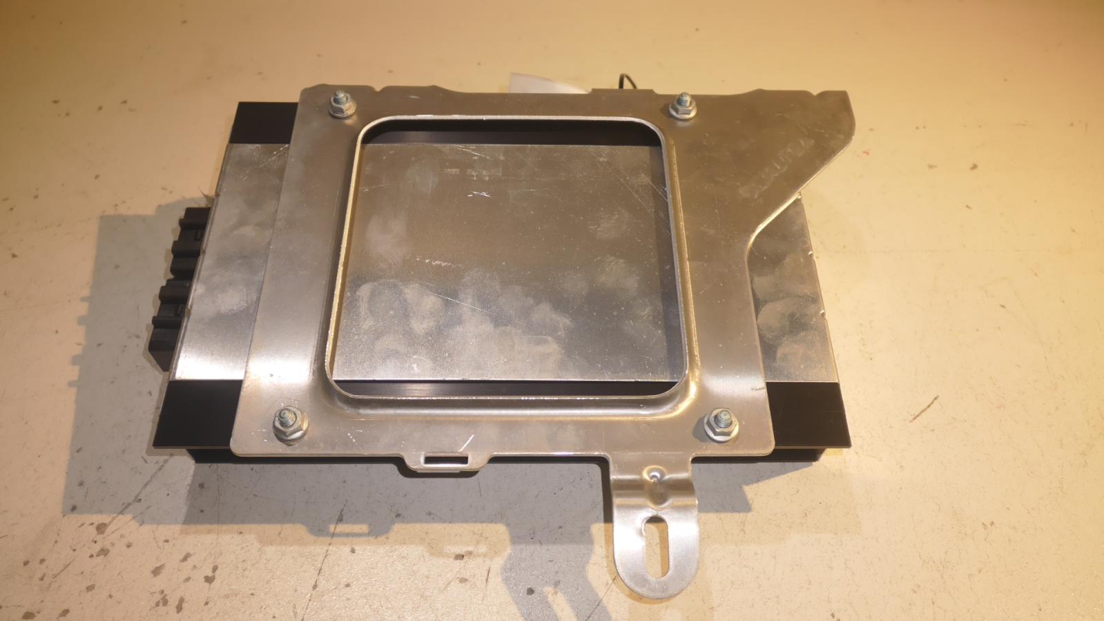 2007 Bentley Continental Radio/Cd/Dvd/Sat/Tv View Auto part Radio/Cd/Dvd/Sat/Tv Bentley Continental 2007