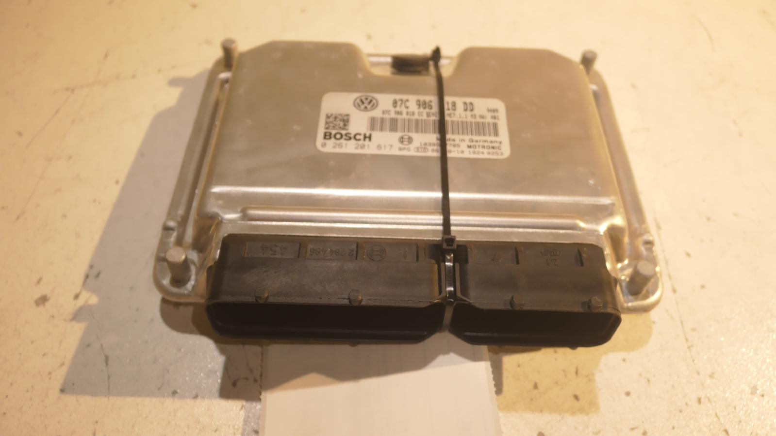 View Auto part Ecu Bentley Continental 2007
