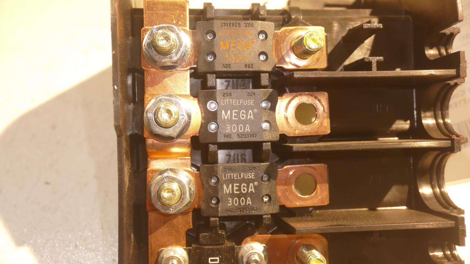 View Auto part Fuse Box Bentley Continental 2007