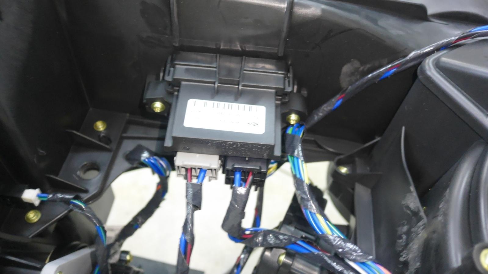 View Auto part Fan Speed Resistor Maserati Ghibli  2015