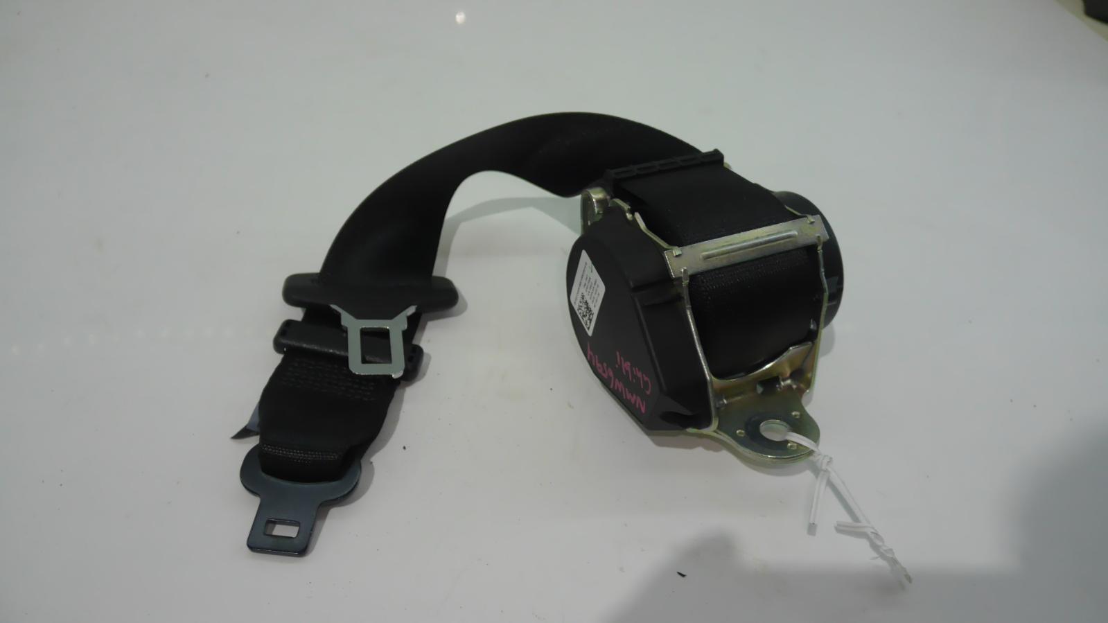 View Auto part Seatbelt/Stalk Maserati Ghibli  2015