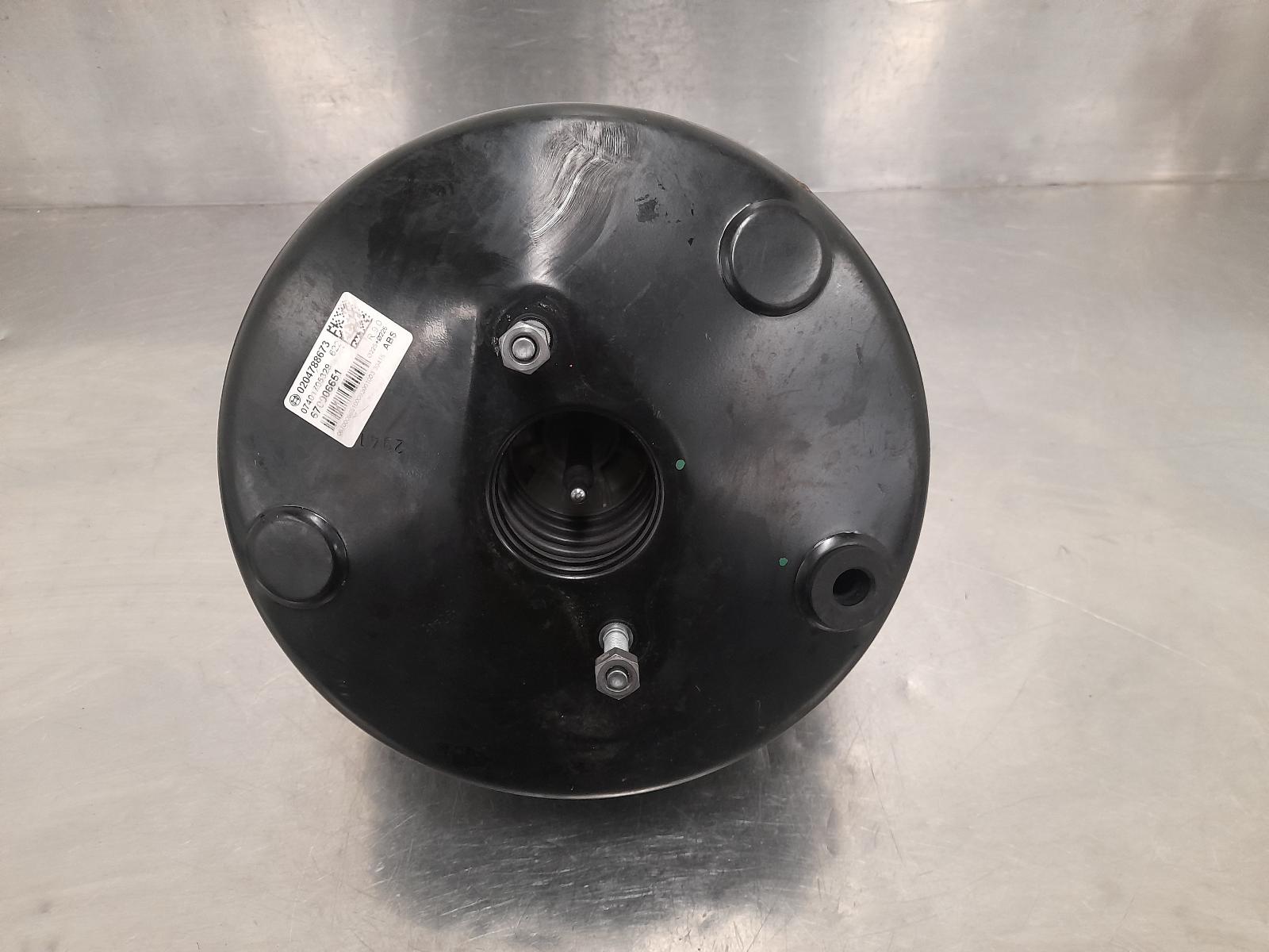 2015 Maserati Ghibli Brake Booster View Auto part Brake Booster Maserati Ghibli 2015