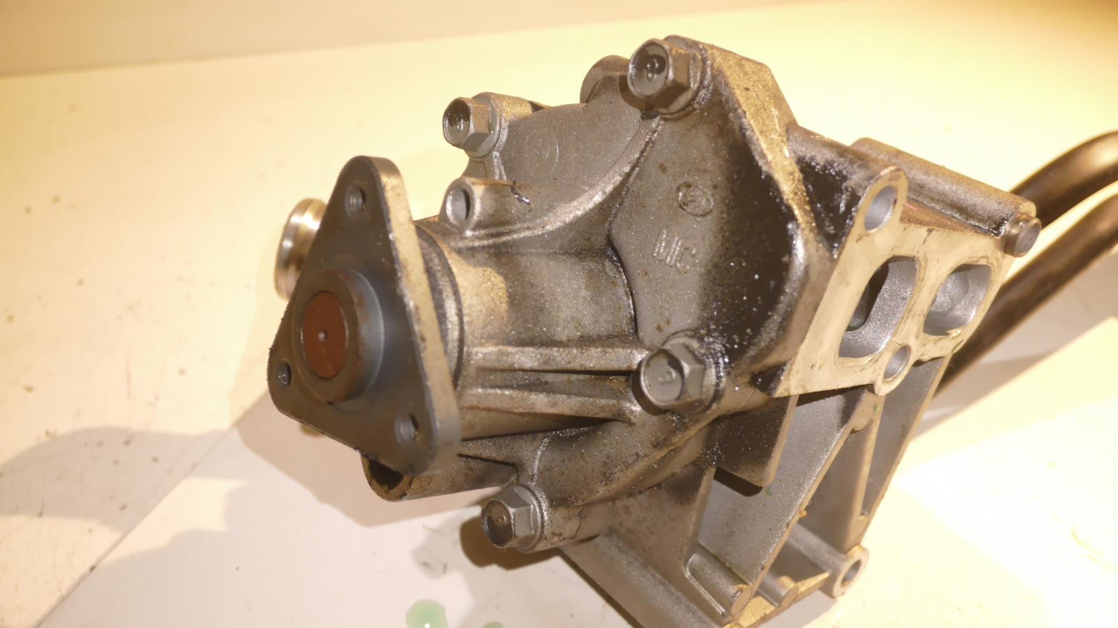 2011 Hyundai Iload/imax Thermostat Housing View Auto part Thermostat Housing Hyundai Iload/imax 2011