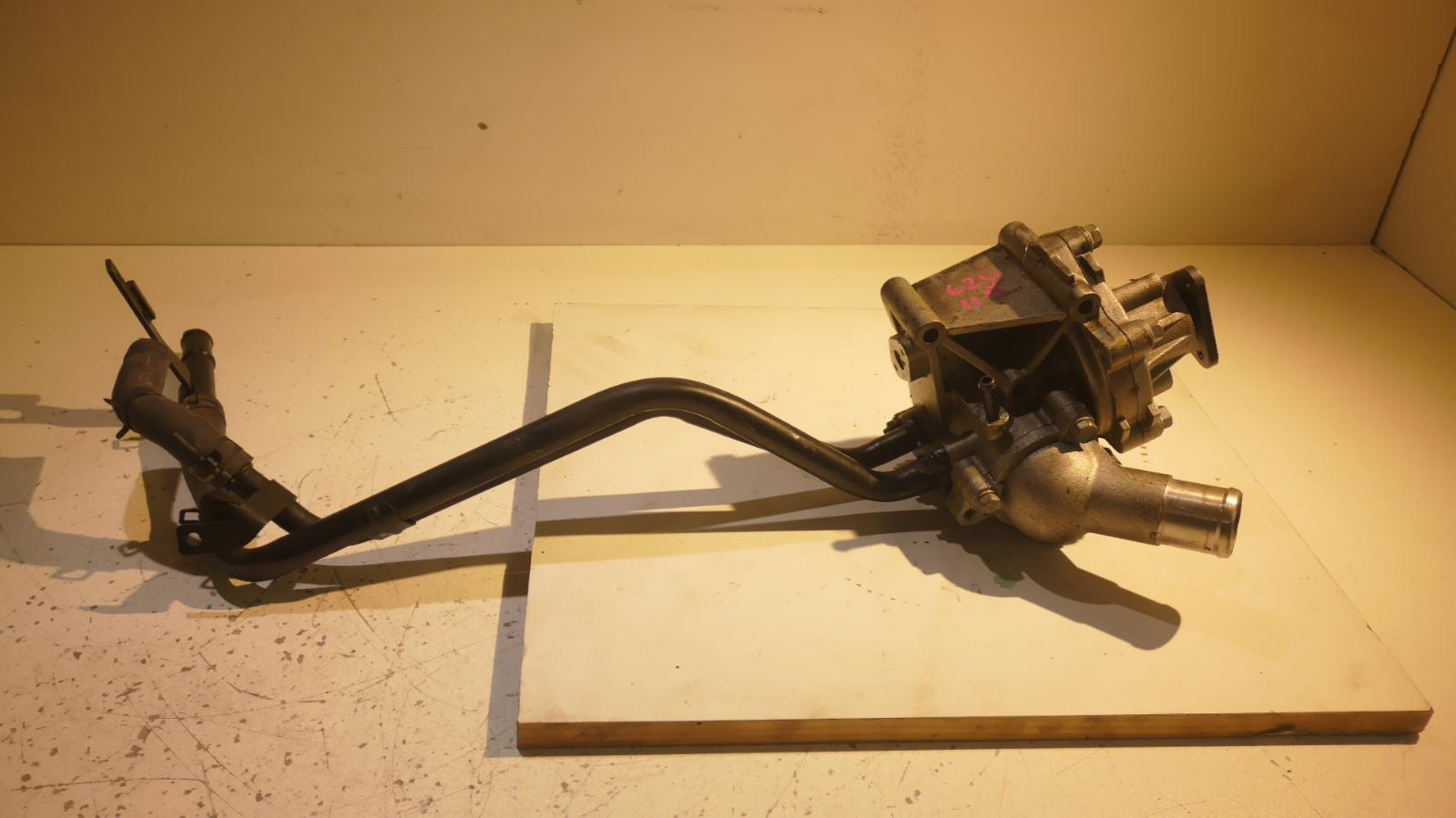 2011 Hyundai Iload/imax Thermostat Housing View Auto part Thermostat Housing Hyundai Iload/imax 2011