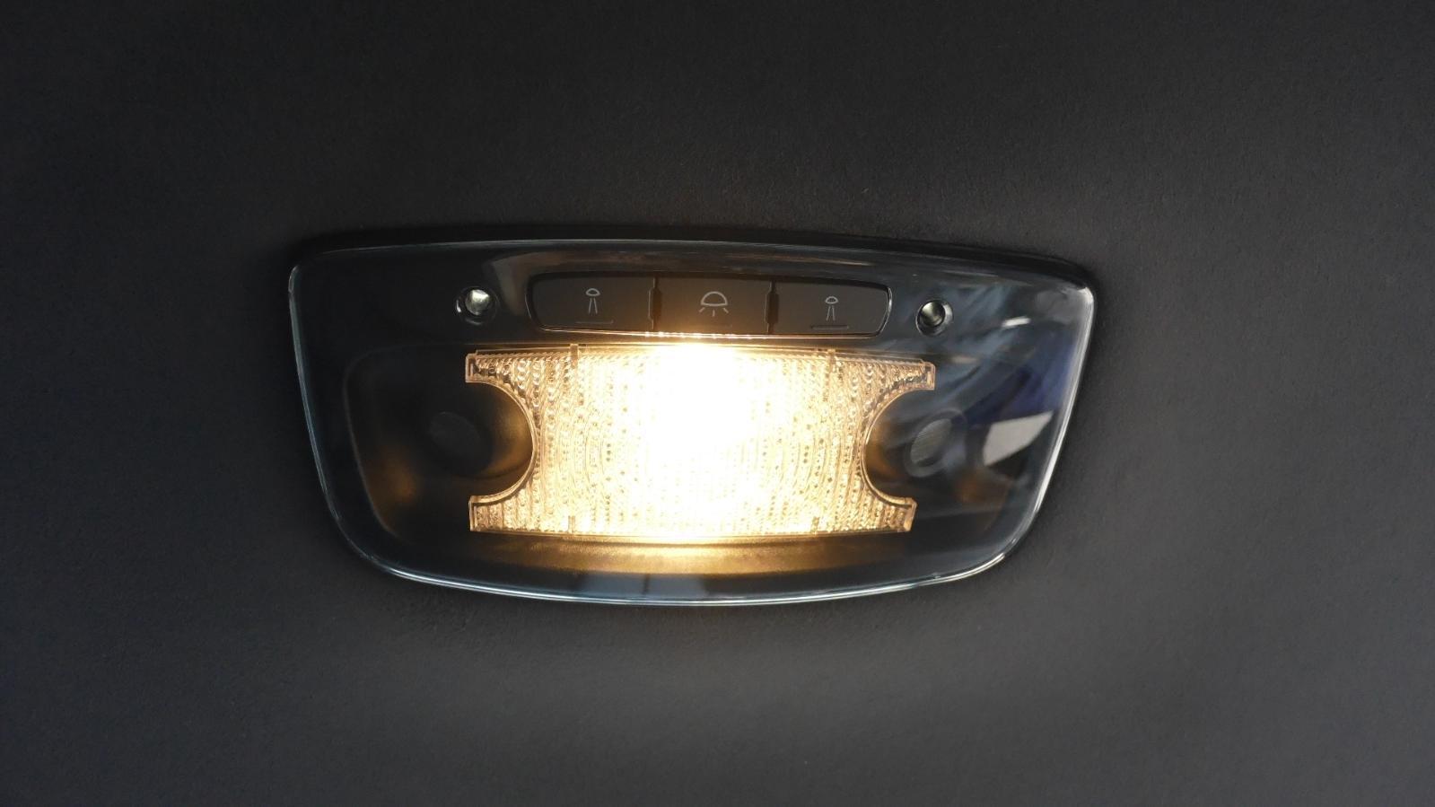 2015 Maserati Ghibli Courtesy Light View Auto part Courtesy Light Maserati Ghibli 2015