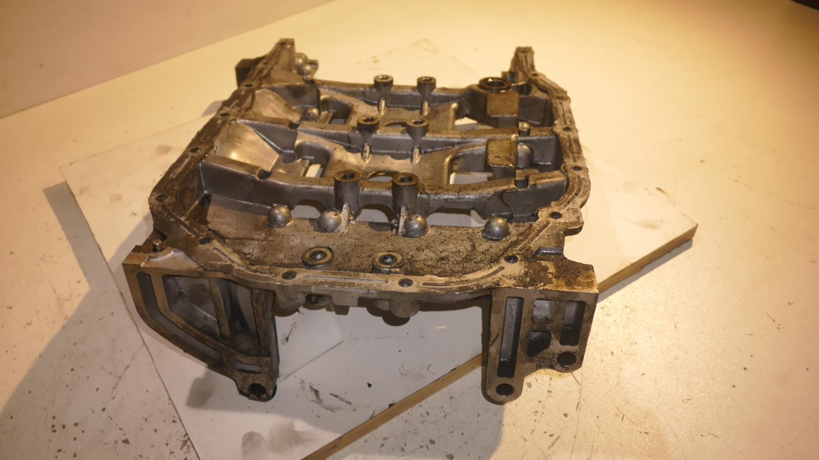 View Auto part Oil Pan/Sump Hyundai Iload/imax 2010