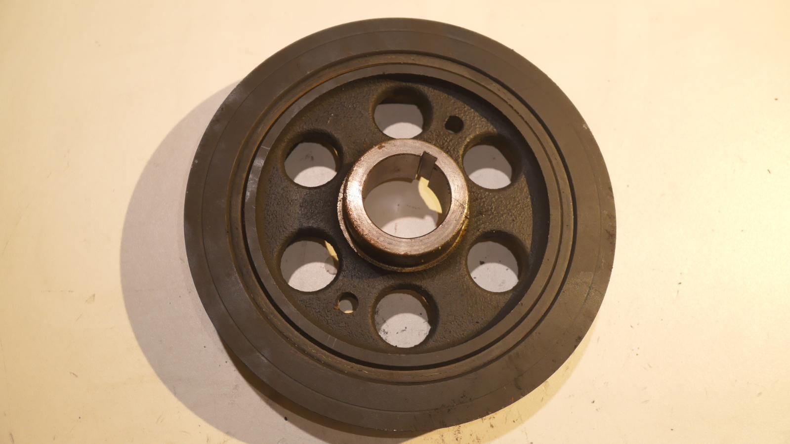 2009 Suzuki Vitara Crankshaft Pulley View Auto part Crankshaft Pulley Suzuki Vitara 2009