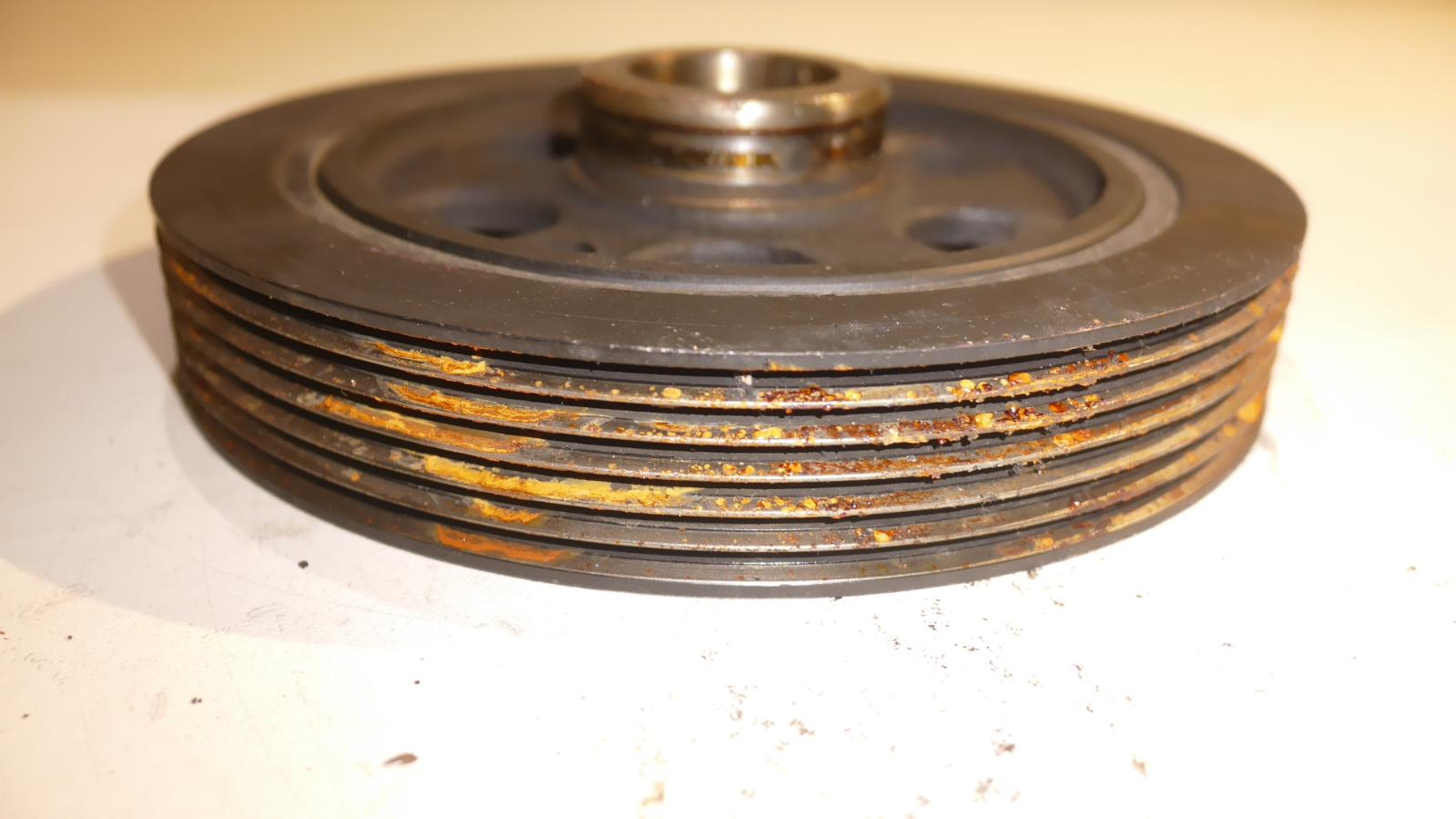2009 Suzuki Vitara Crankshaft Pulley View Auto part Crankshaft Pulley Suzuki Vitara 2009