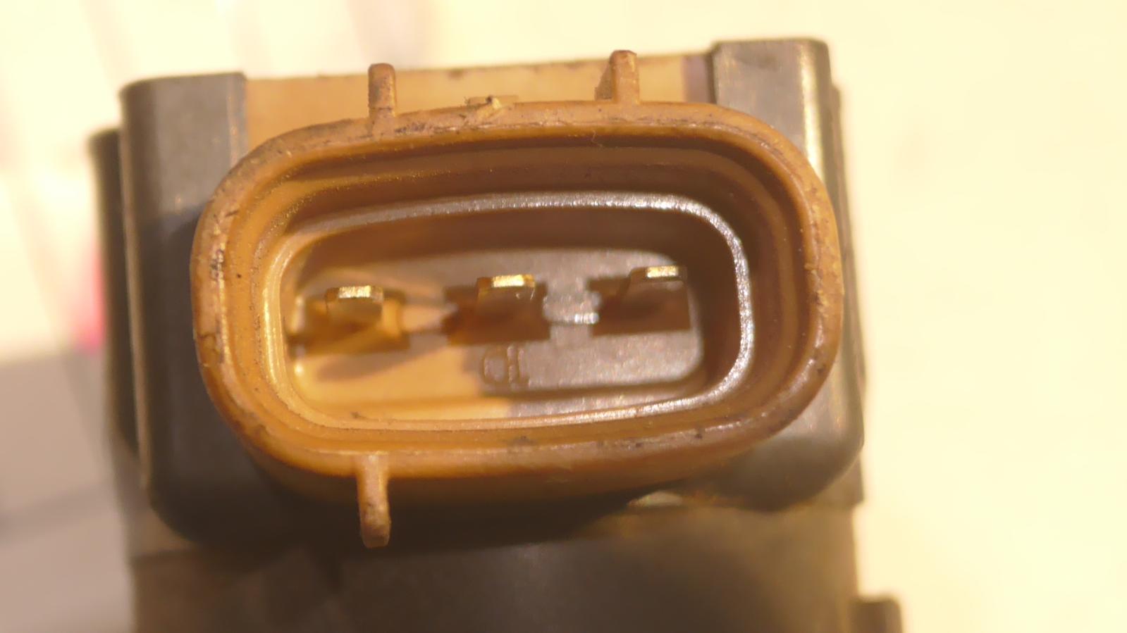 2009 Suzuki Vitara Coil/Coil Pack View Auto part Coil/Coil Pack Suzuki Vitara 2009