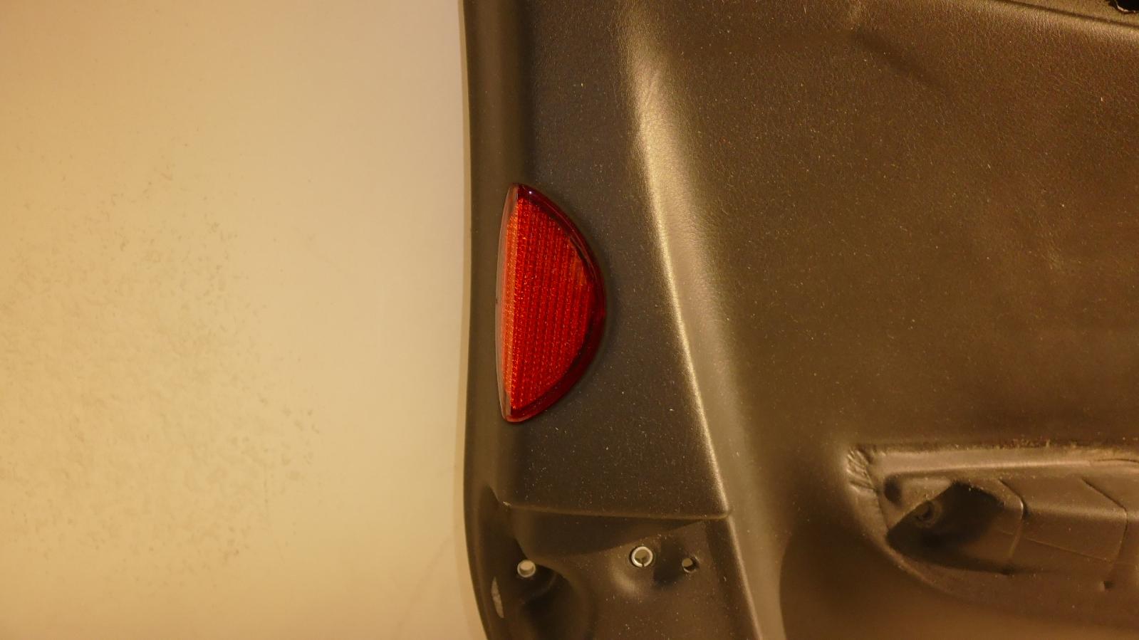 View Auto part Door Trim Maserati Granturismo 2008