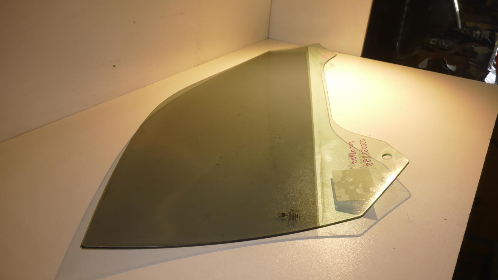 View Auto part Left Front Door Window Maserati Granturismo 2008
