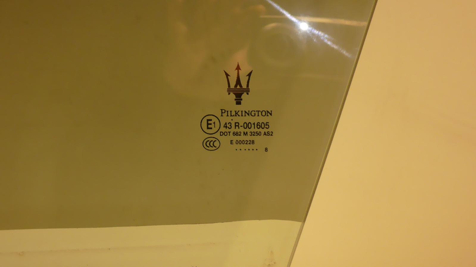 View Auto part Left Front Door Window Maserati Granturismo 2008