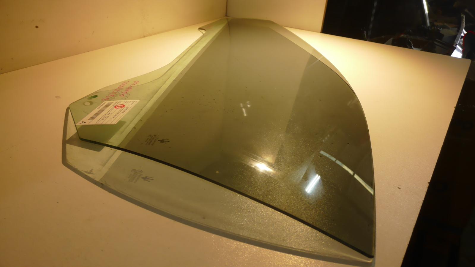 View Auto part Left Front Door Window Maserati Granturismo 2008