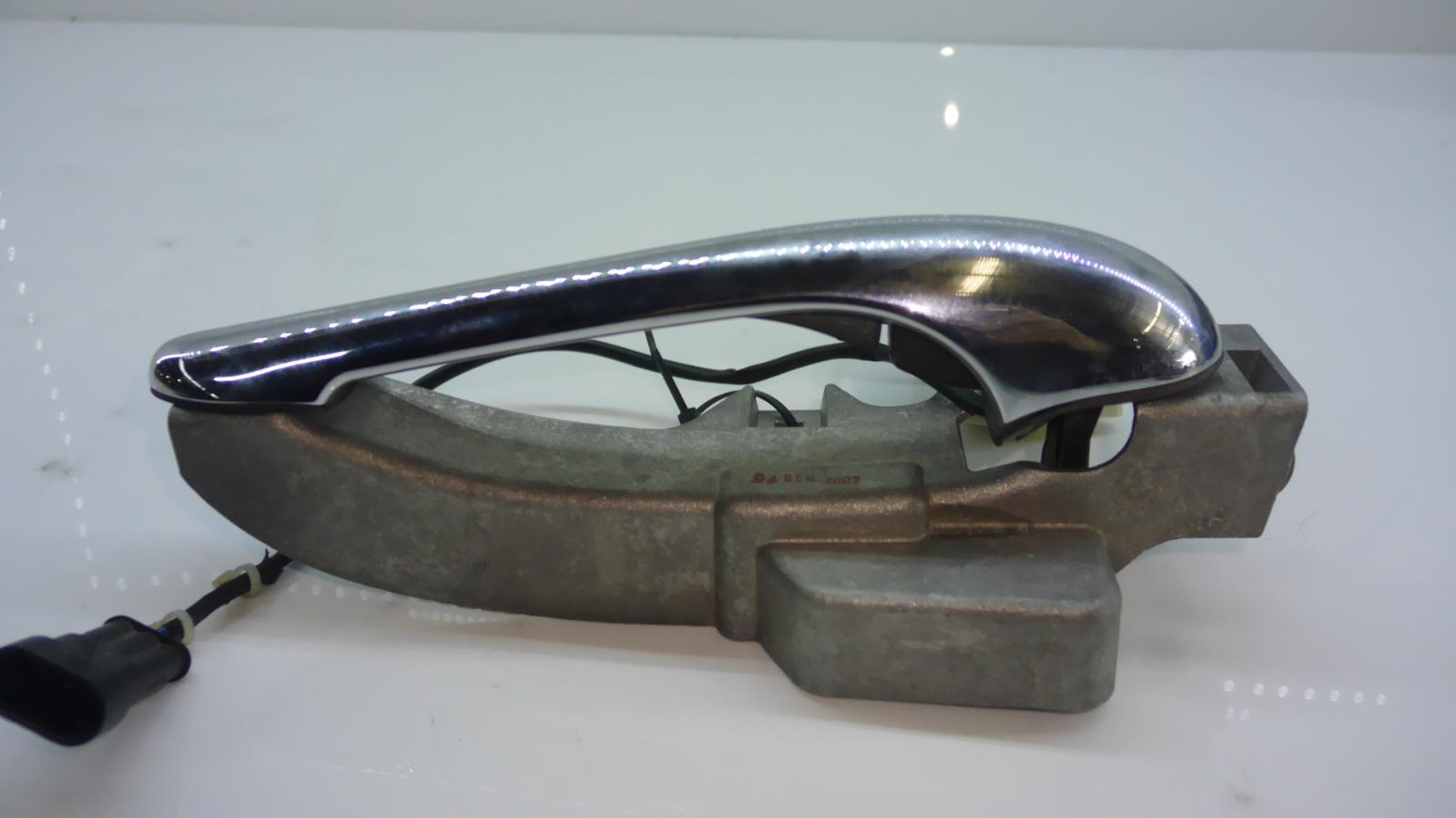 2004 Maserati Quattroporte Door Handle View Auto part Door Handle Maserati Quattroporte 2004