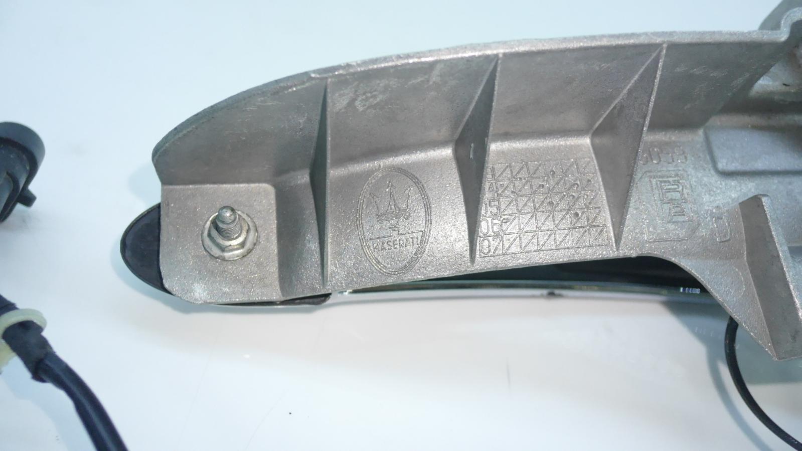 2004 Maserati Quattroporte Door Handle View Auto part Door Handle Maserati Quattroporte 2004