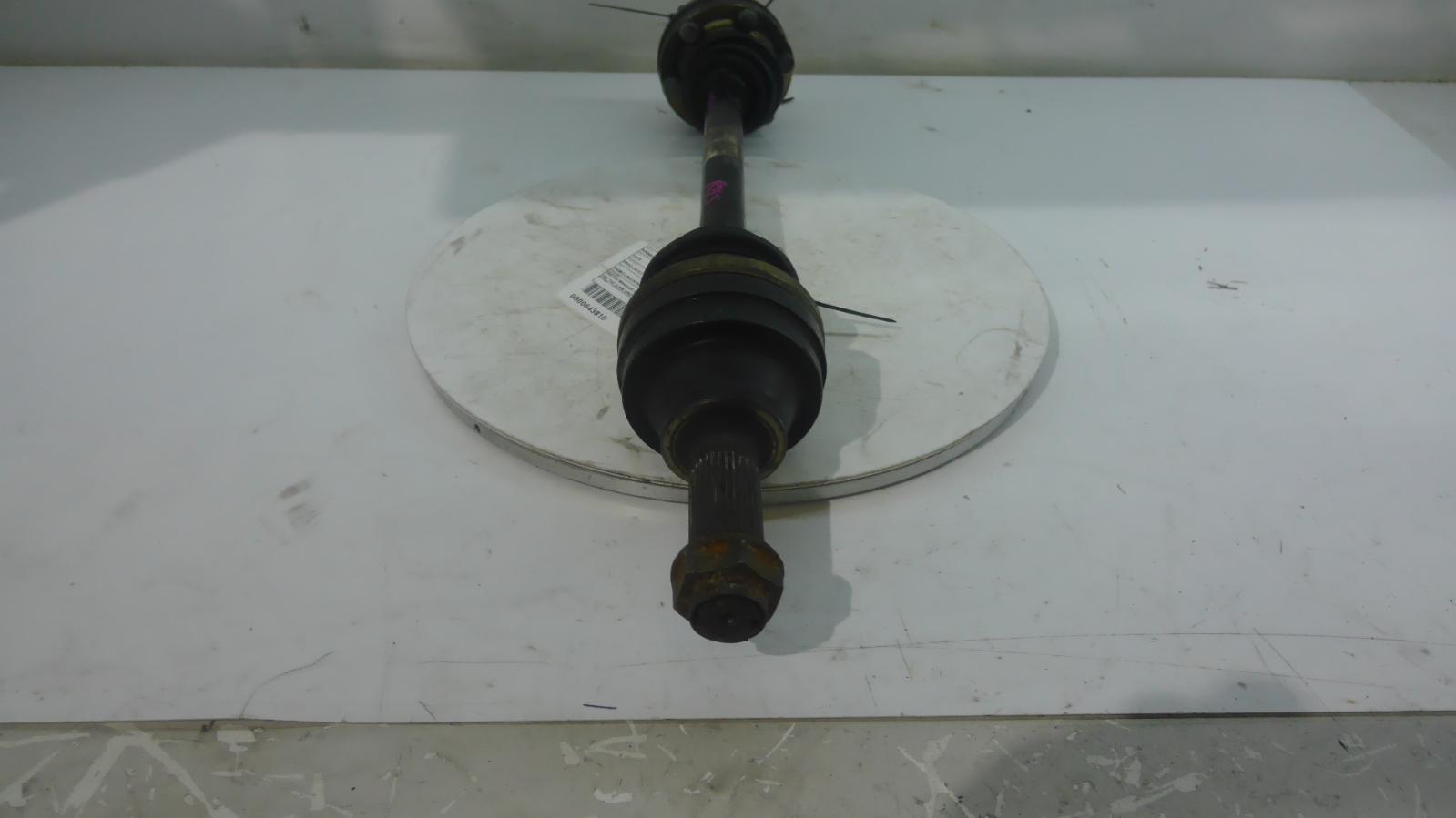 View Auto part Right Driveshaft Maserati Quattroporte 2004