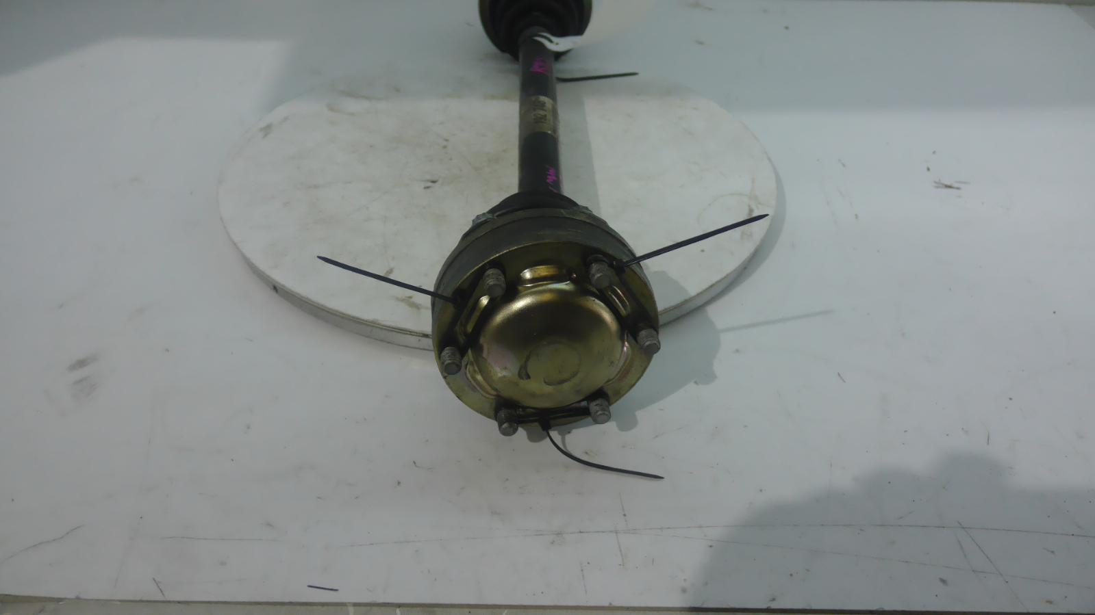 View Auto part Right Driveshaft Maserati Quattroporte 2004