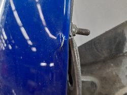 View Auto part Right Guard Maserati 4200gt 2004