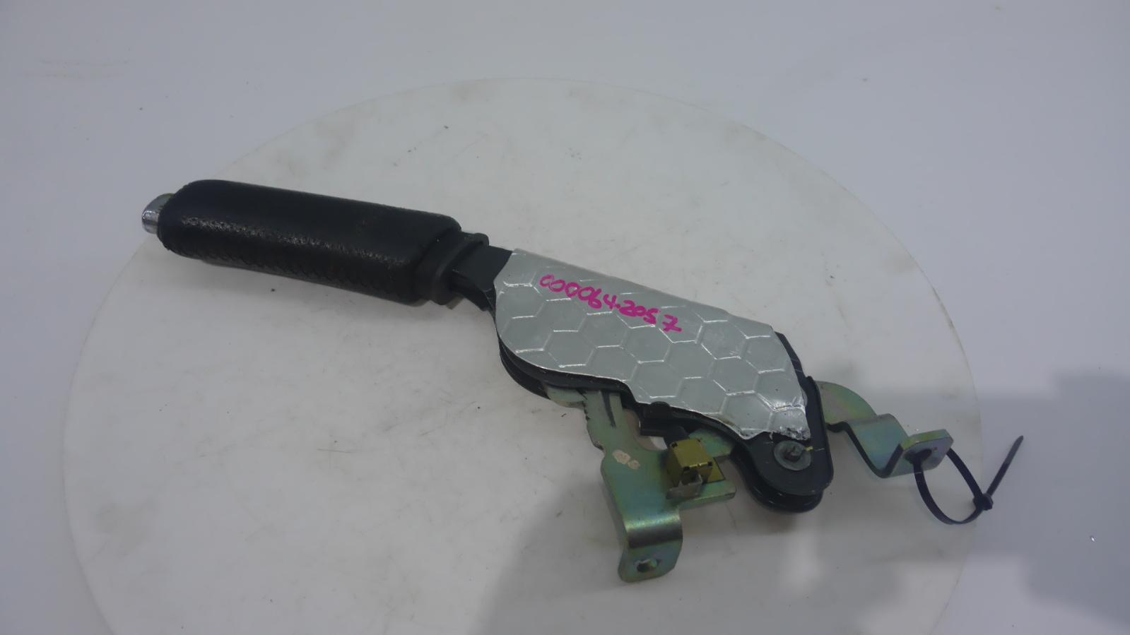 View Auto part Handbrake Lever Maserati 4200gt 2004