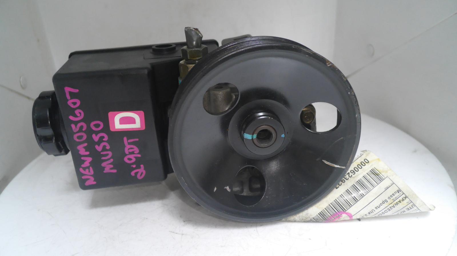 View Auto part Steering Pump Ssangyong Musso 2005