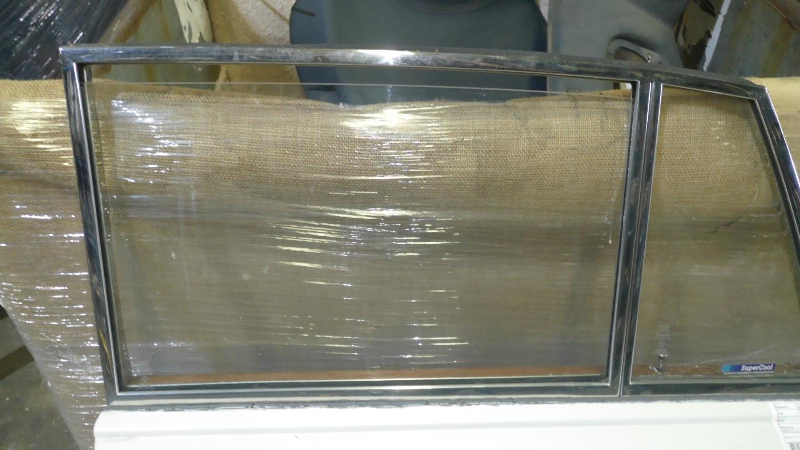 1979 Rolls-royce Silver Shadow/silver Wraith Ii Left Rear Door/Sliding View Auto part Left Rear Door/Sliding Rolls-royce Silver Shadow/silver Wraith Ii 1979