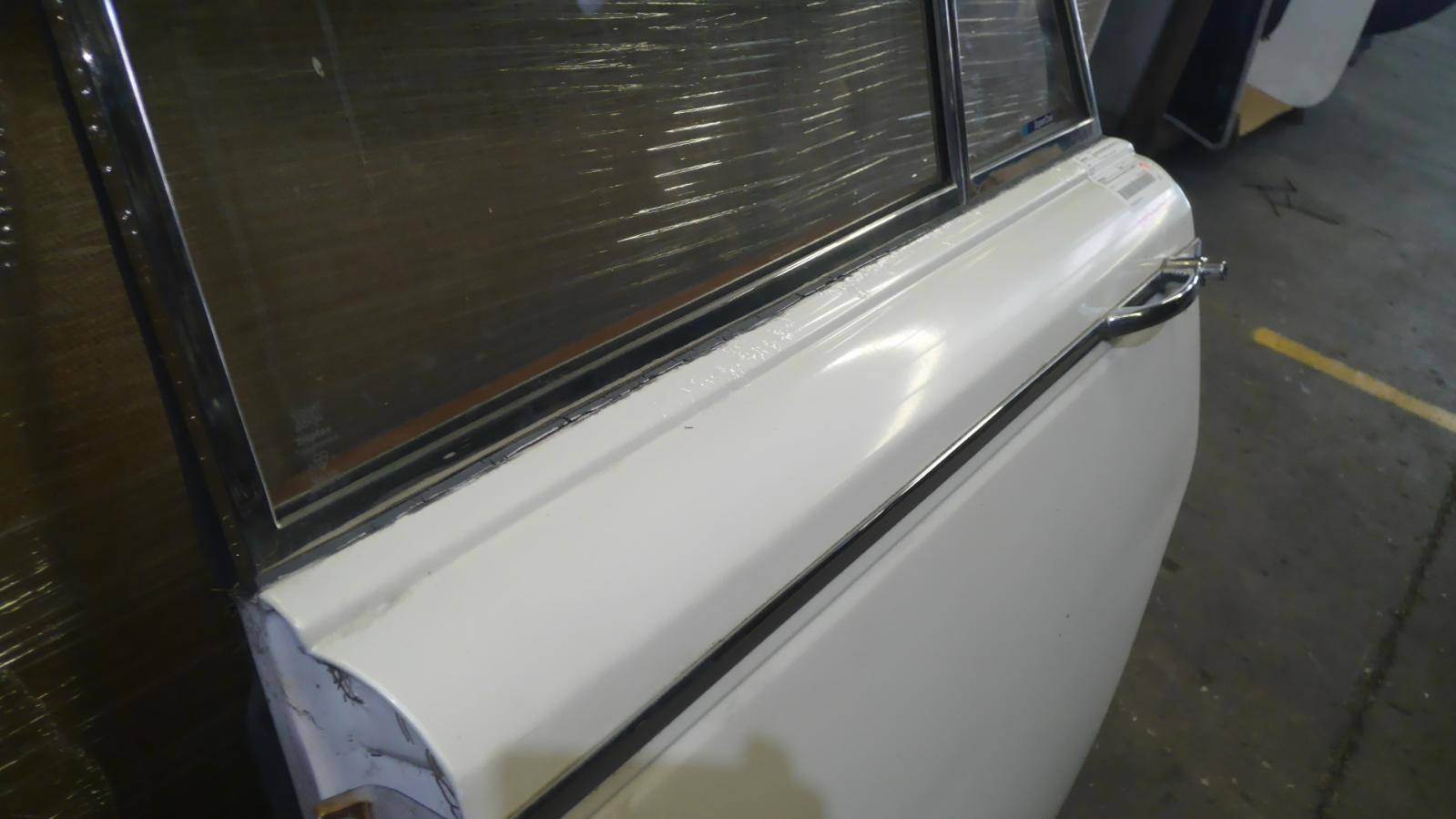 1979 Rolls-royce Silver Shadow/silver Wraith Ii Left Rear Door/Sliding View Auto part Left Rear Door/Sliding Rolls-royce Silver Shadow/silver Wraith Ii 1979
