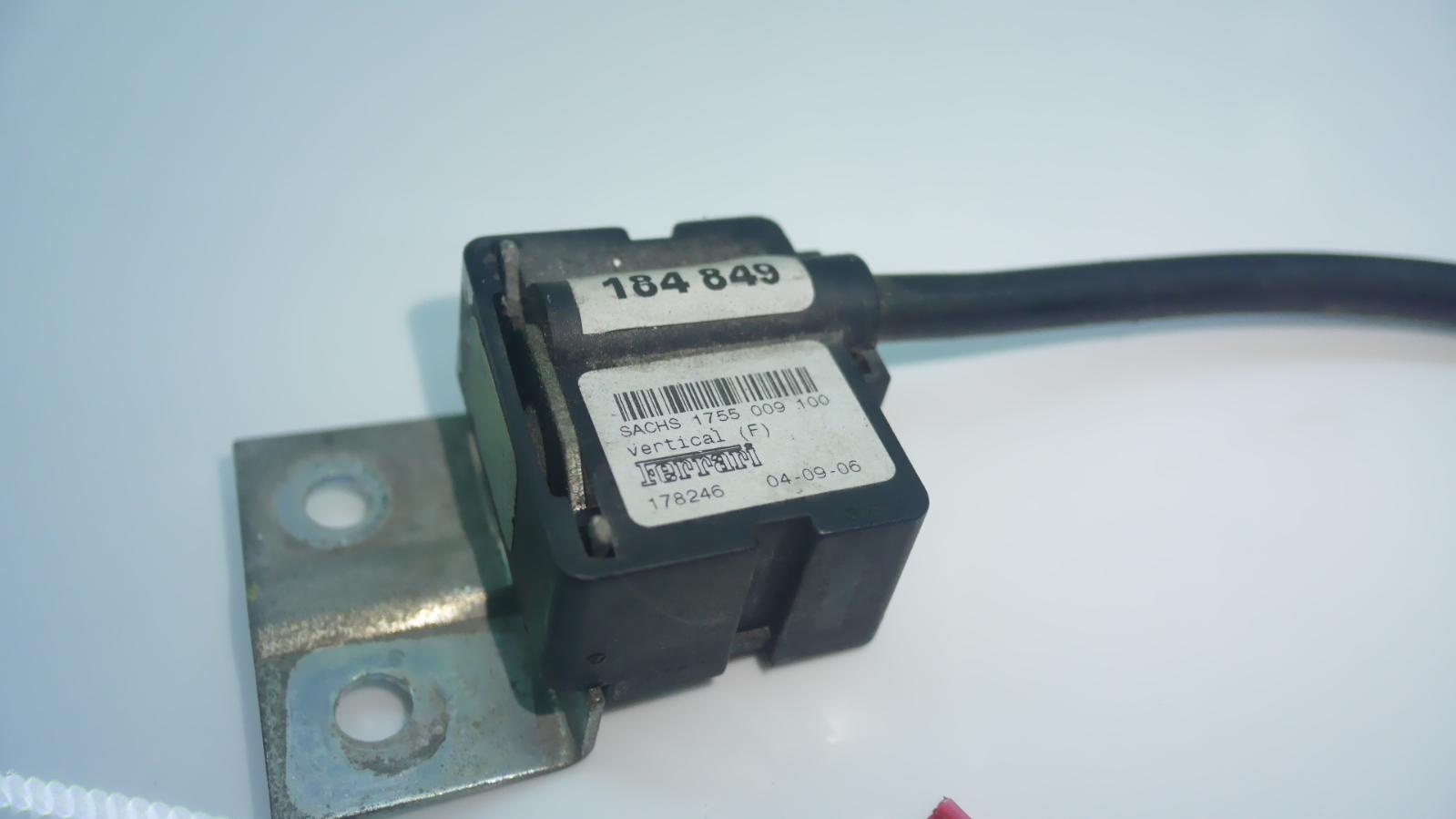 View Auto part Misc Switch/Relay Maserati 4200gt 2005