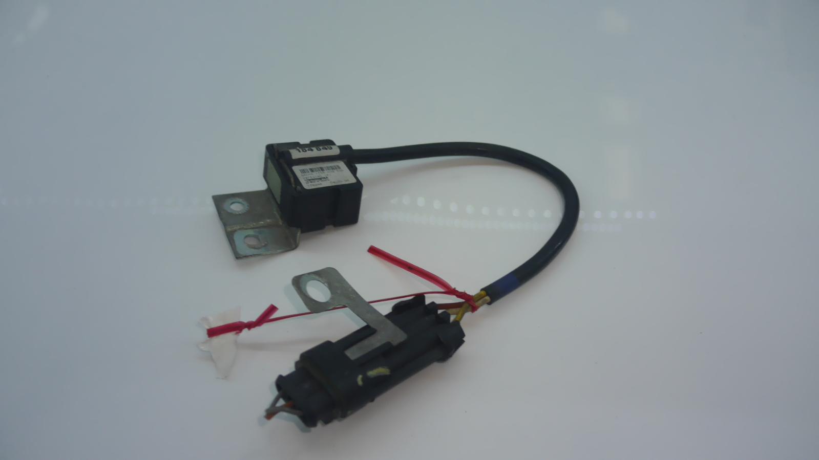 View Auto part Misc Switch/Relay Maserati 4200gt 2005