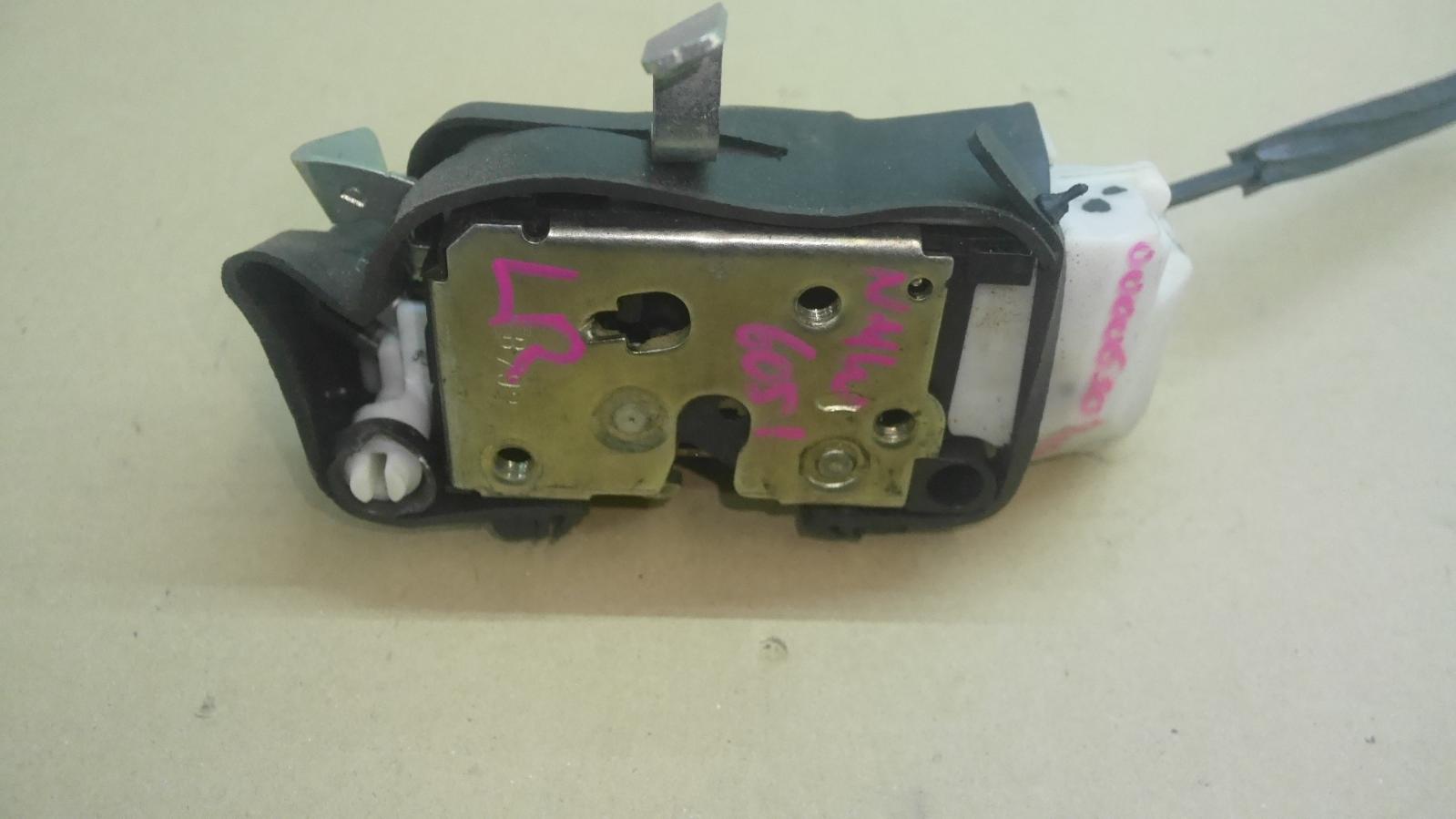 2005 Maserati Quattroporte Door/Boot/Gate Lock View Auto part Door/Boot/Gate Lock Maserati Quattroporte 2005