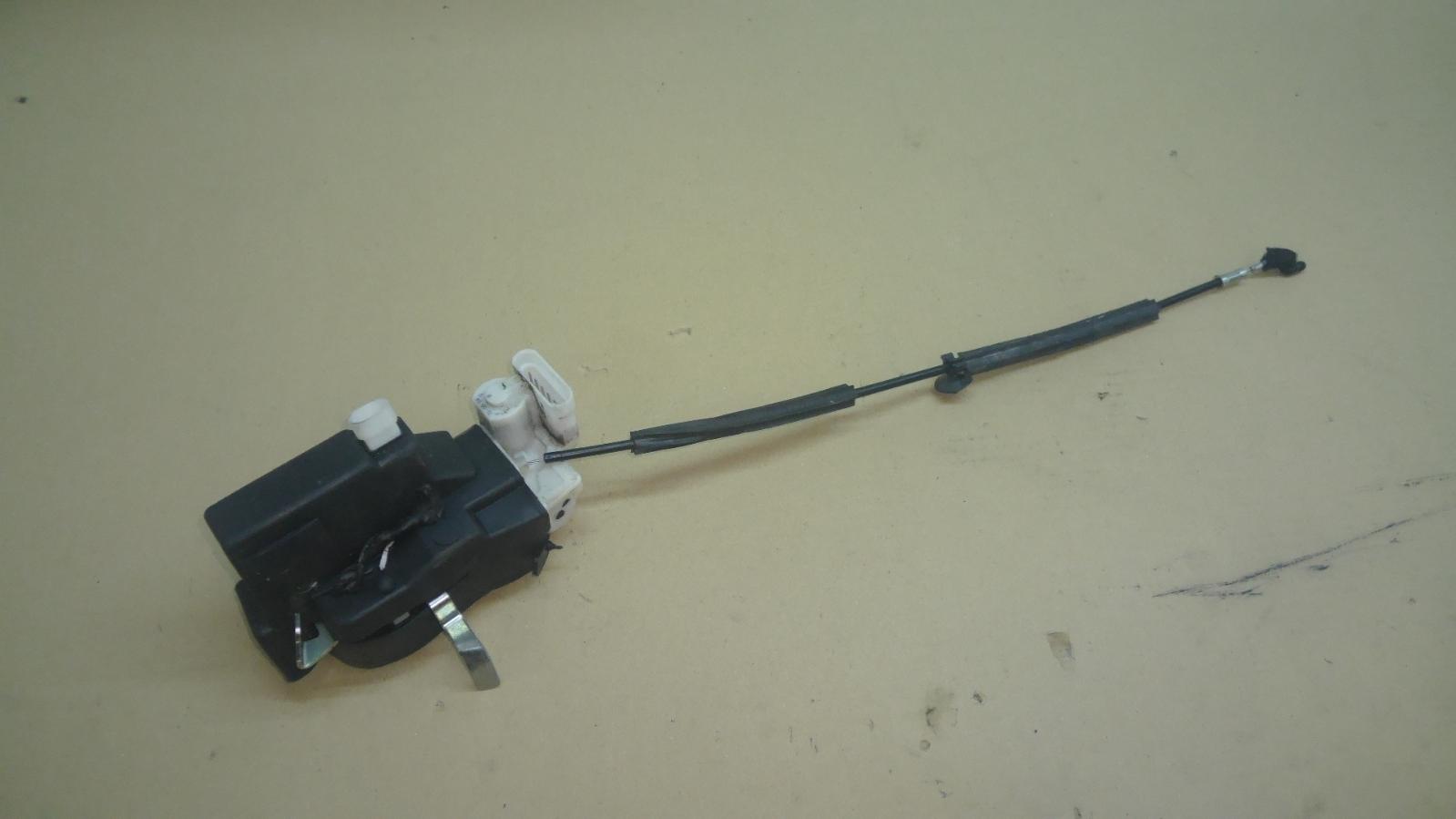 2005 Maserati Quattroporte Door/Boot/Gate Lock View Auto part Door/Boot/Gate Lock Maserati Quattroporte 2005