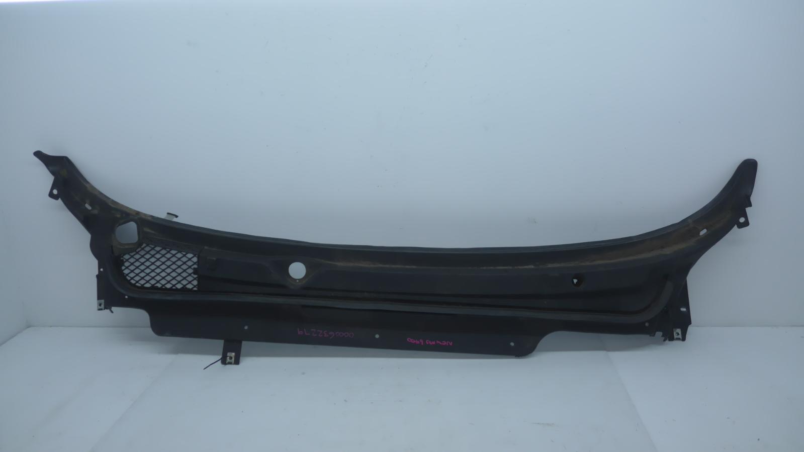 View Auto part Plenum Chamber Maserati Granturismo 2008
