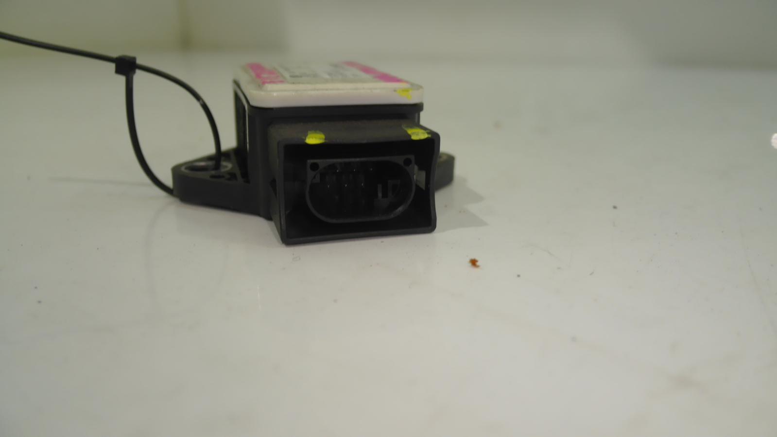 View Auto part Misc Switch/Relay Maserati Granturismo 2008