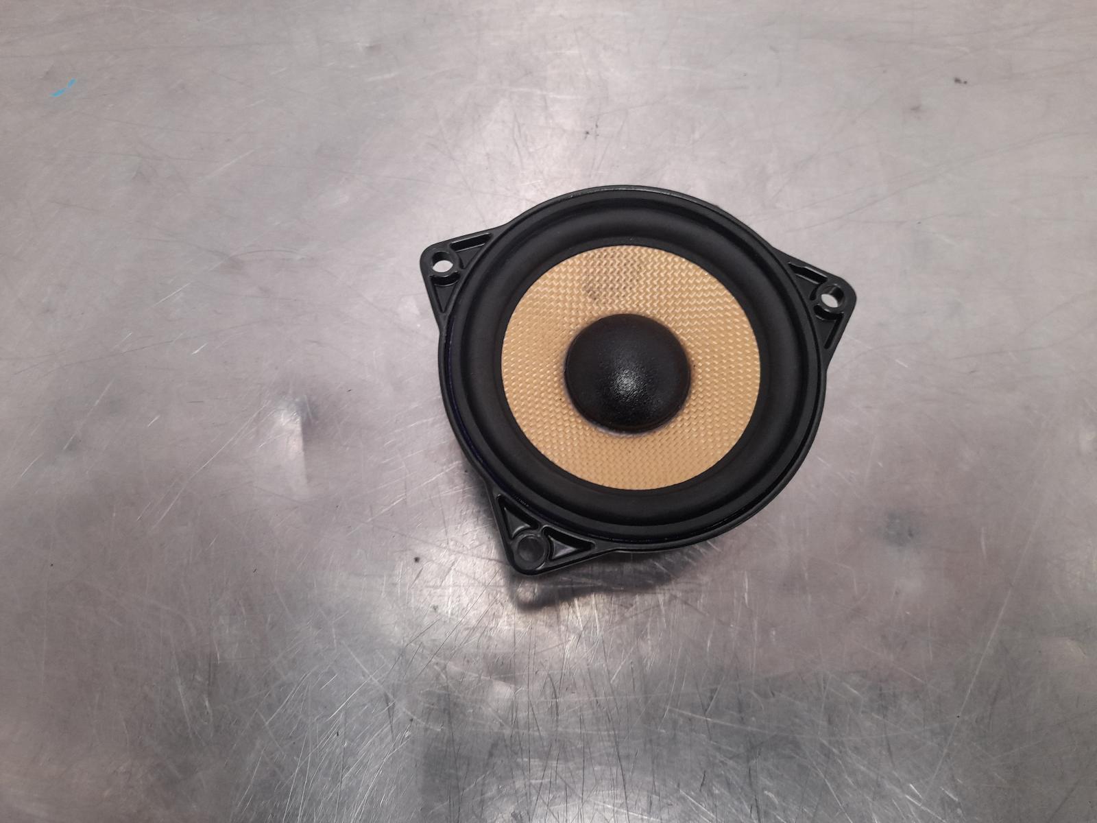 View Auto part SPEAKER Maserati Ghibli  2015