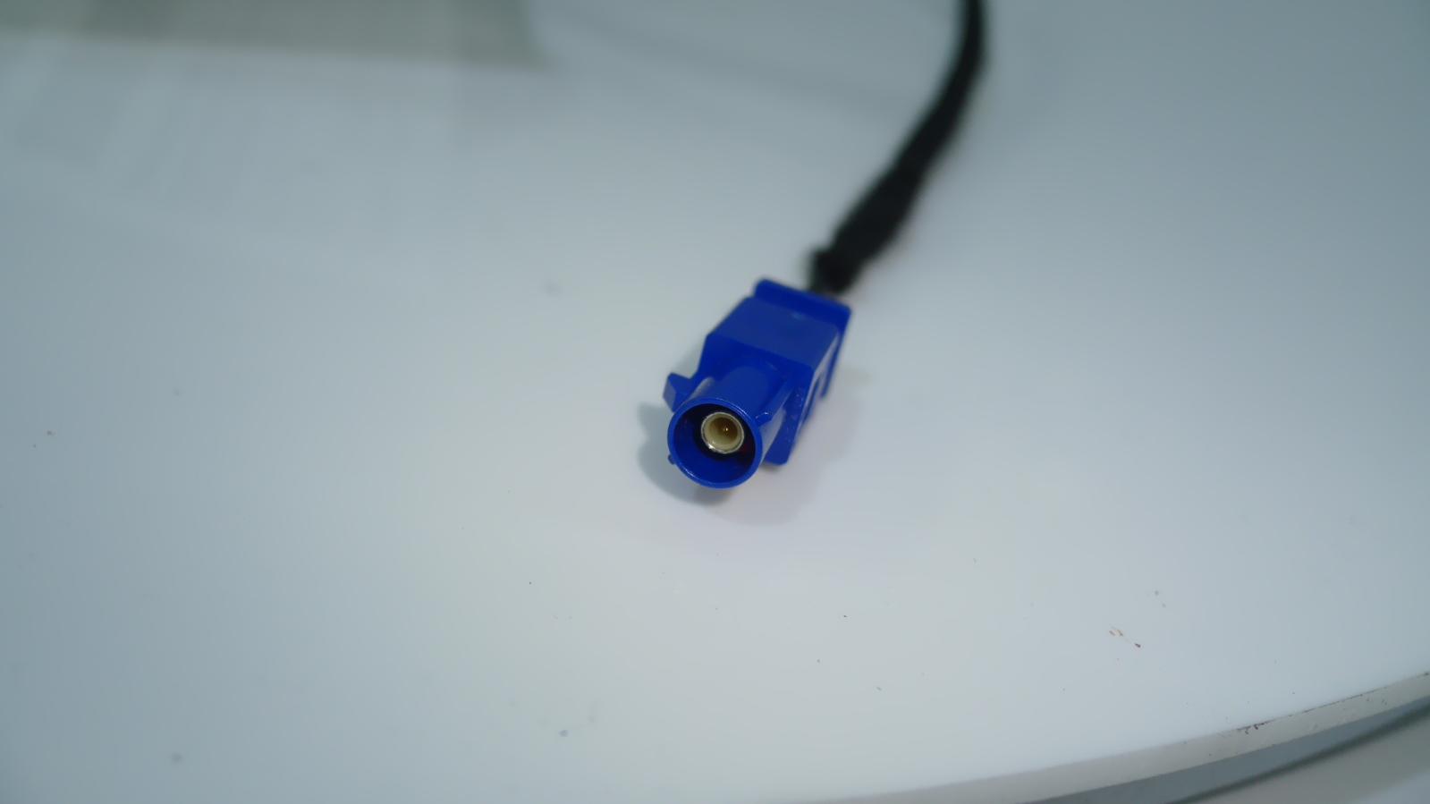 View Auto part Antenna Maserati Ghibli  2015