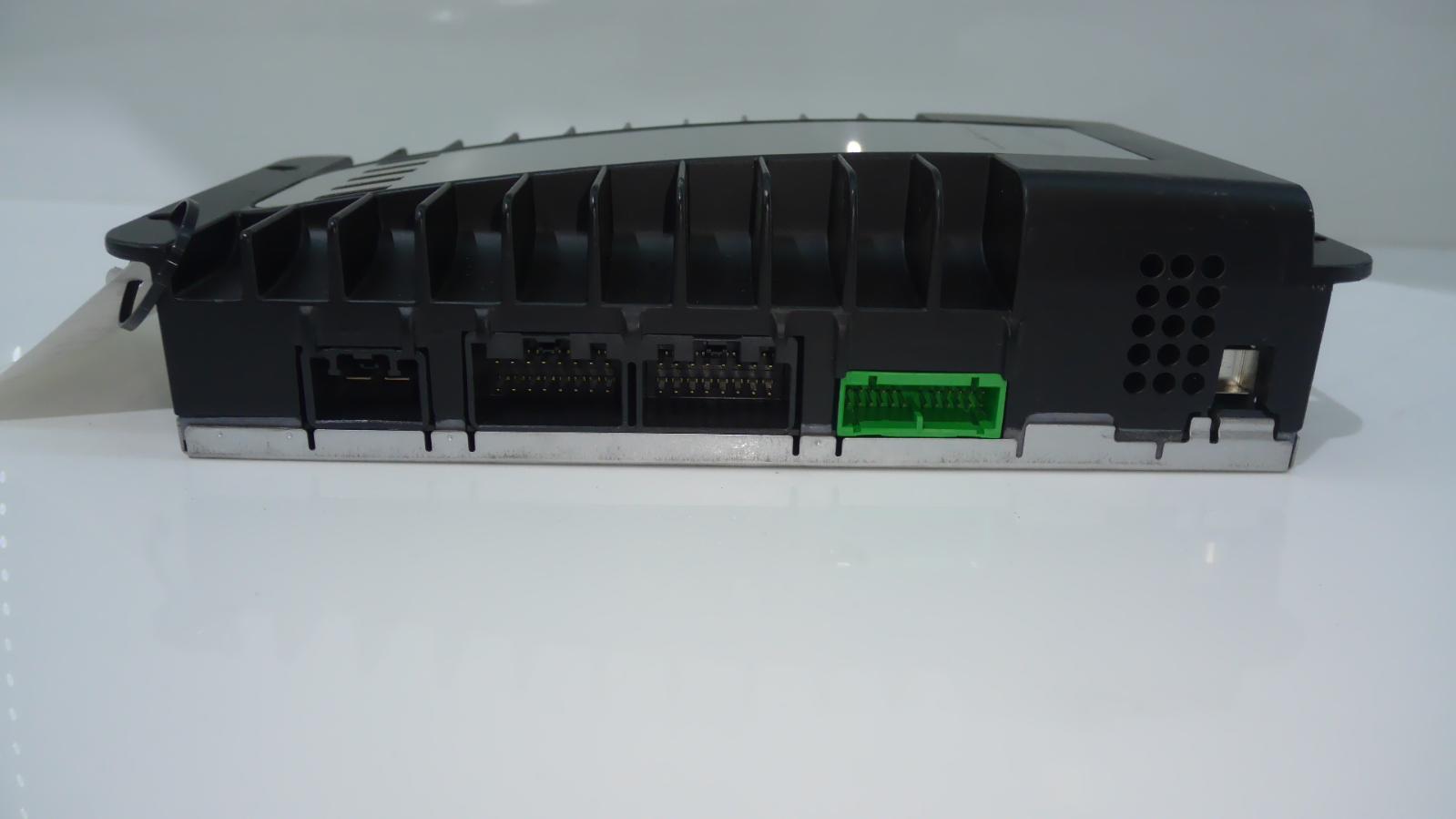 View Auto part Radio/Cd/Dvd/Sat/Tv Maserati Ghibli  2015