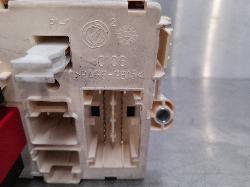 View Auto part Fuse Box Maserati Quattroporte 2006