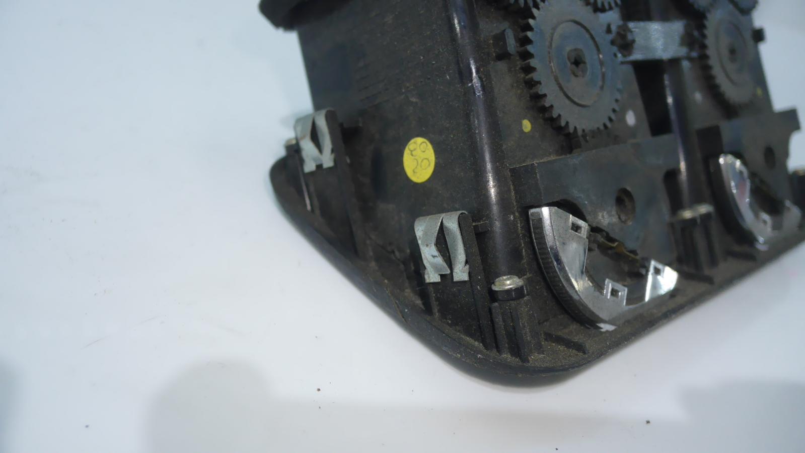 View Auto part Misc Maserati Quattroporte 2006