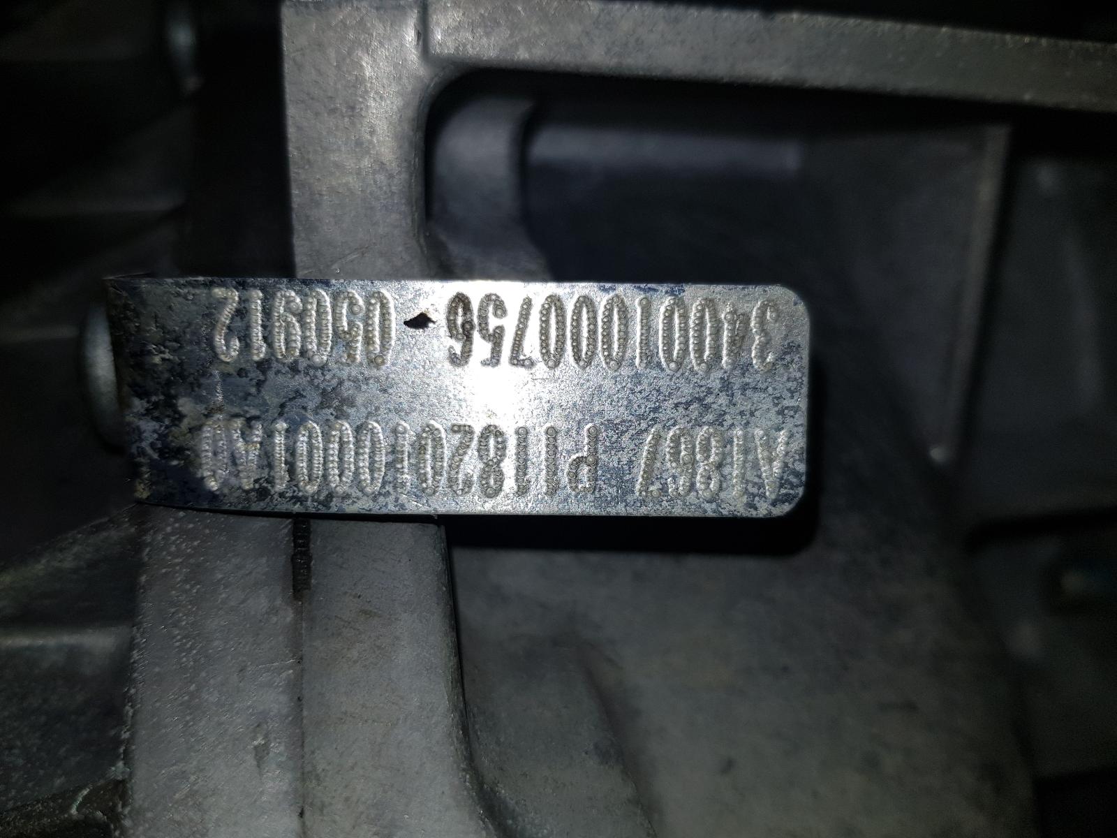 View Auto part Transfer Case Foton Tunland 2012